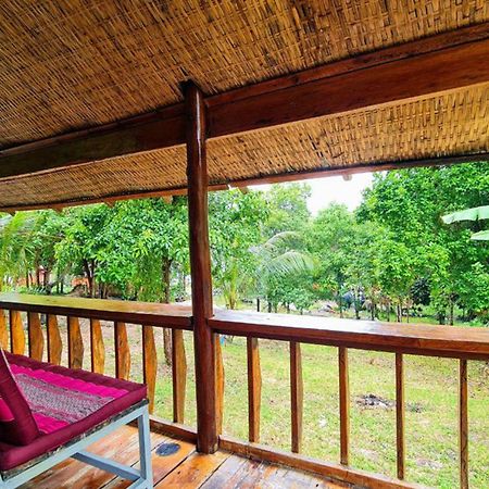 Europe Enchanted Villas Kaoh Touch Bagian luar foto