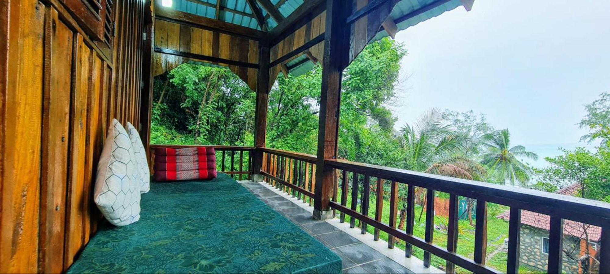 Europe Enchanted Villas Kaoh Touch Bagian luar foto