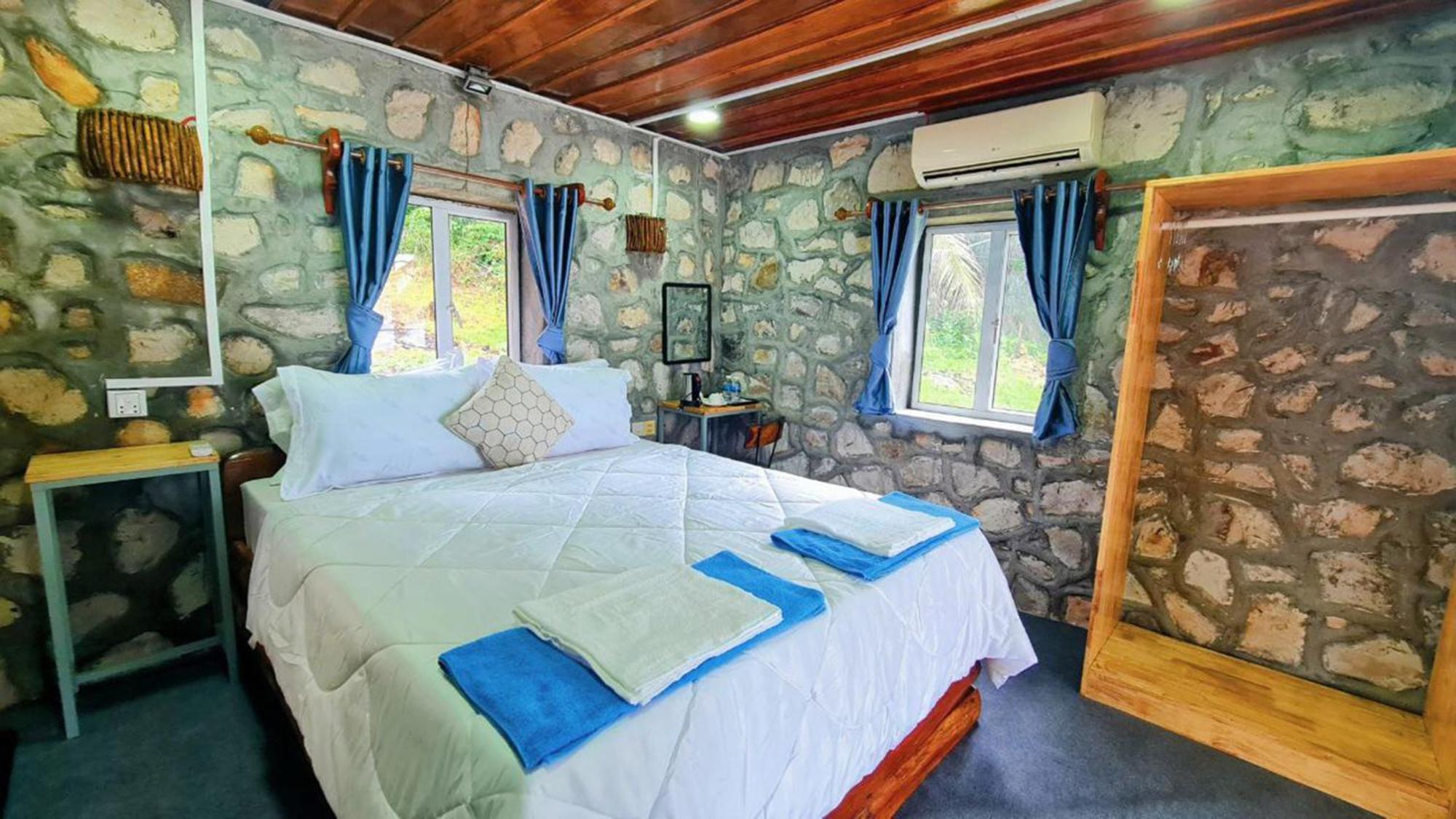 Europe Enchanted Villas Kaoh Touch Bagian luar foto