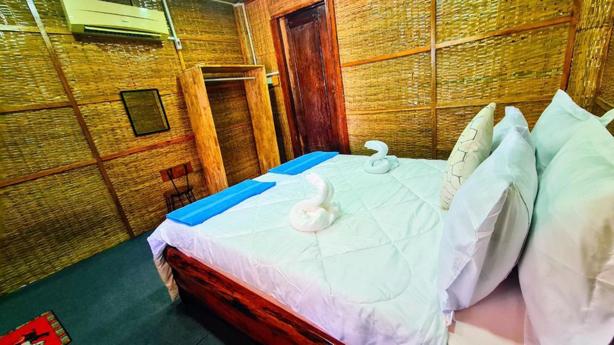 Europe Enchanted Villas Kaoh Touch Bagian luar foto