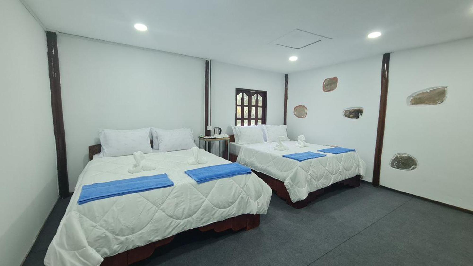 Europe Enchanted Villas Kaoh Touch Bagian luar foto
