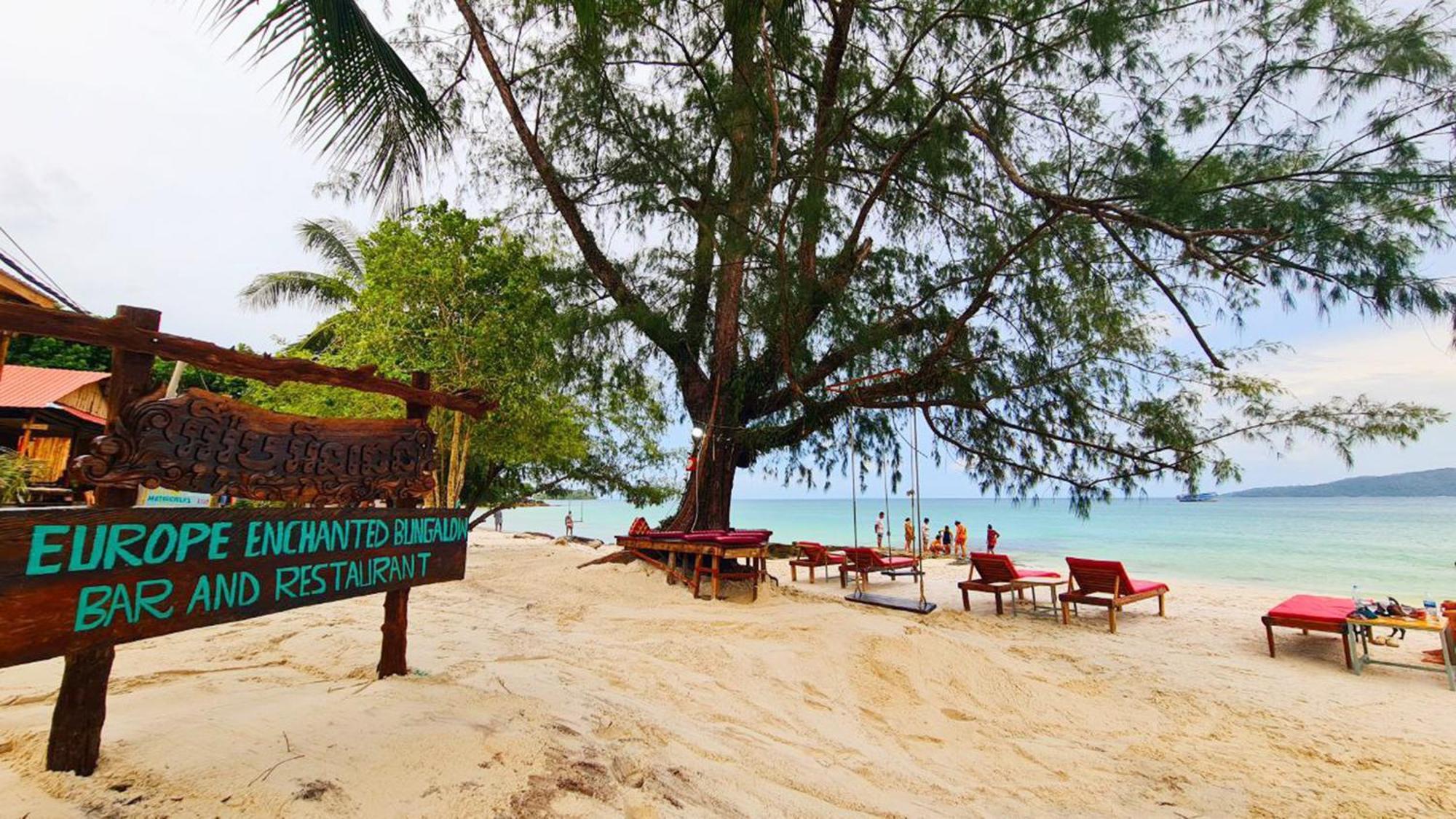 Europe Enchanted Villas Kaoh Touch Bagian luar foto